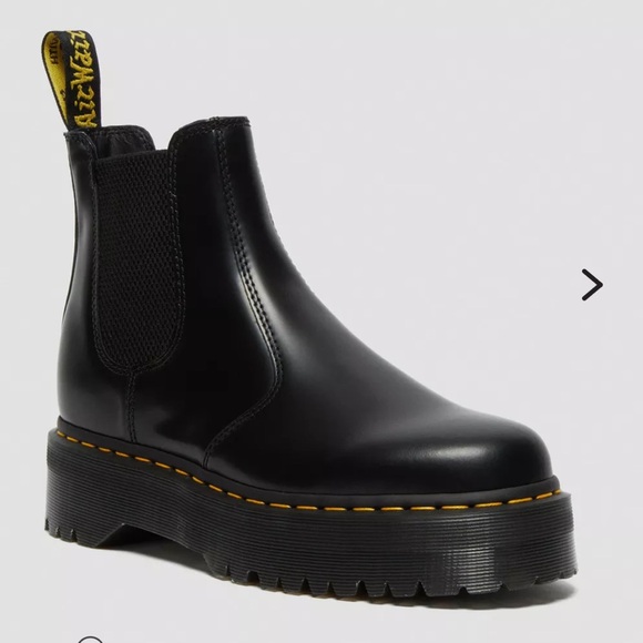 Doc marten smooth leather platform chelsea boots - Picture 1 of 4